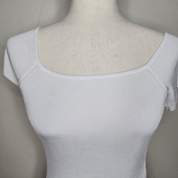Max Mara White Square Neck Short Sleeve Top Size Small - Picture 8 of 8